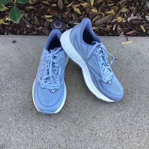 Women's Blue Athletic Shoes W880G13